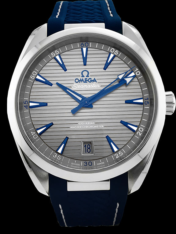  41mm This watch has a stainless steel case with a sapphire crystal over the grey colored dial. The dial is decorated with a nautical inspired “teak” pattern The date is presented at the 6 o’clock and the hands and indexes are luminescent. This watch is powered by the Omega calibre 8900 self-winding movement with Co-Axial escapement that can be seen through the transparent caseback. It is a certified Master Chronometer and has a power reserve of 60 hours.